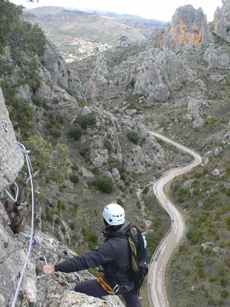La carretera que nos lleva a Calcena 