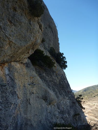 Flanqueo y desplome (© Montañismo para todos) 