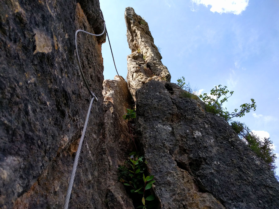 Detalle de la cresta en esta zona de agujas 