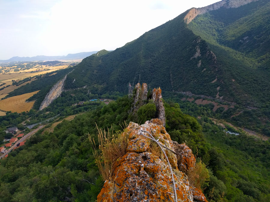 Vista atrás desde la cima de la cresta 