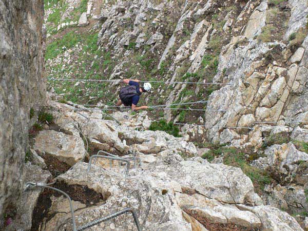 Puente tibetano para despedir la ferrata dels Cortals d·Encamp 