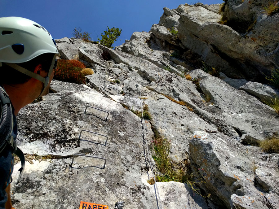 Seguimos la subida vertical 