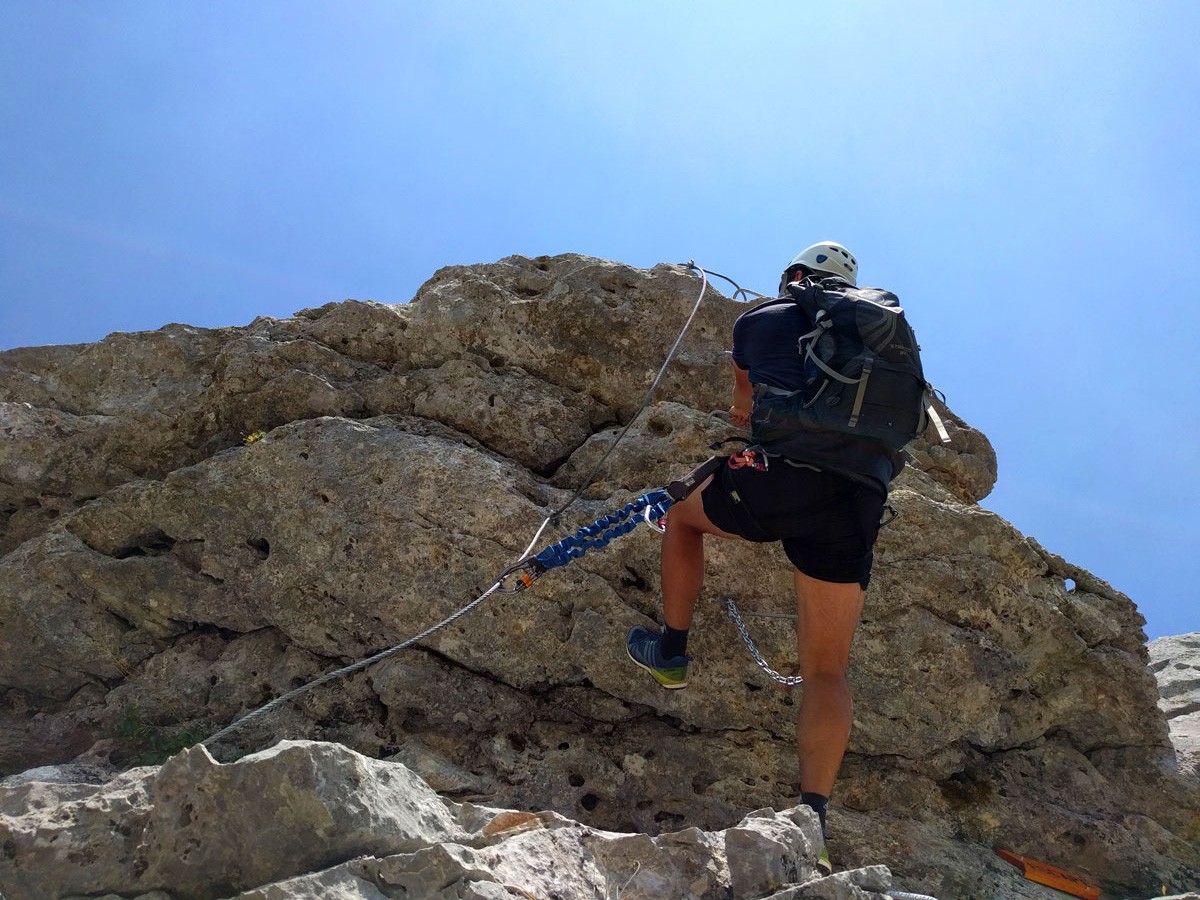 El desplome techo visto desde abajo -es corto bien equipado y nada expuesto- 