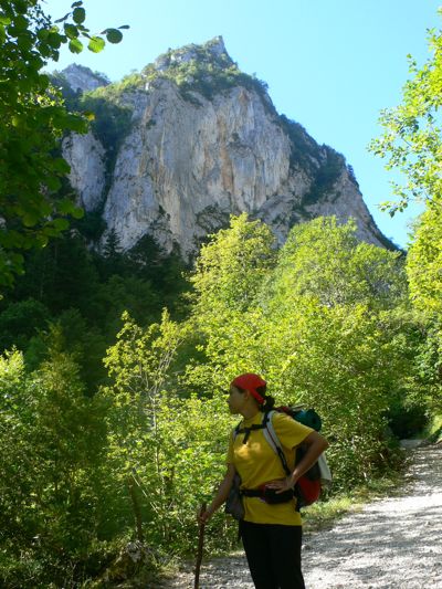 Por las estrechas gorgas de la Frau 