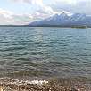 Playa de guijarros en la punta de Hermitage -como en el fin del mundo- / Ruta a pie Grand Teton National Park | Por las orillas del lago Jackson 
