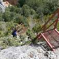 Escaleras de accesos al abrigo de Chimiachas 