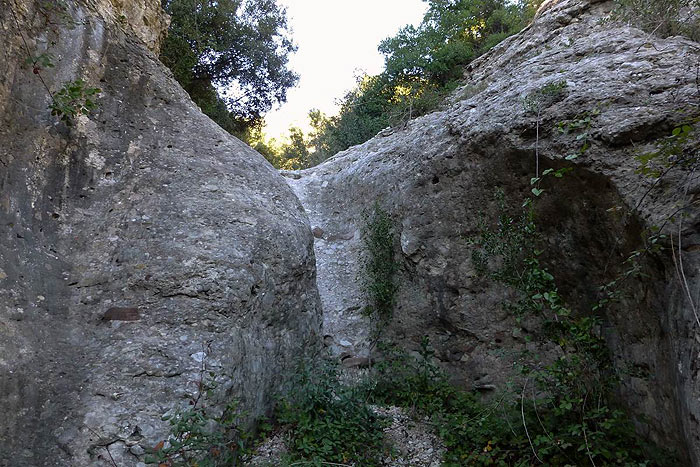 Resalte sin equipar a superar por la derecha