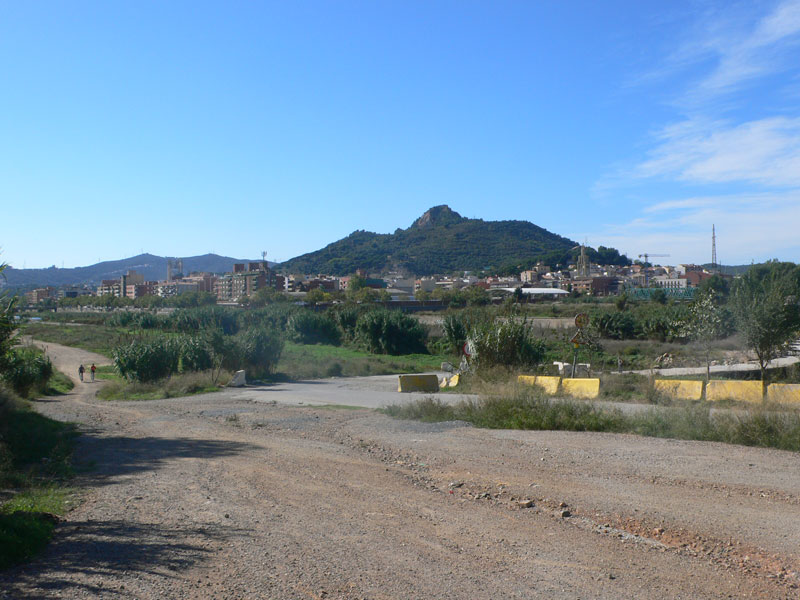 Entrando a Montcada i Reixac 