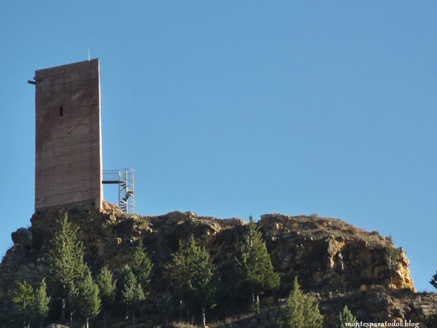 Castillo de Villel (© Montañismo para todos) 
