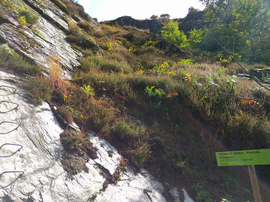 Inicio de la vía ferrata grande 