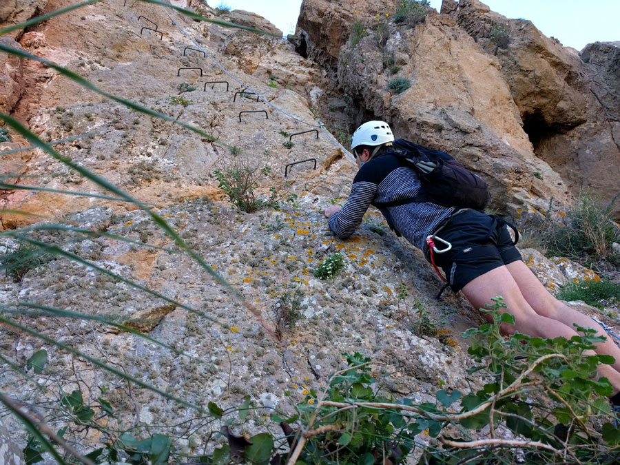 Inicio vertical de la cara este 