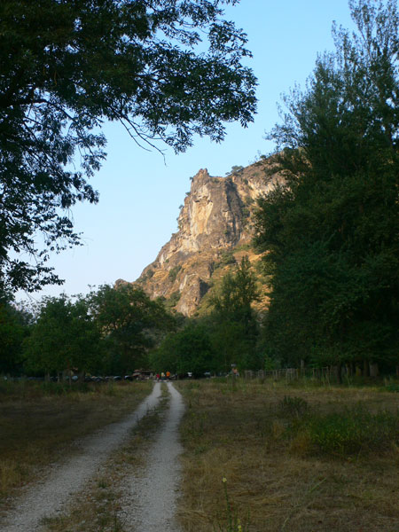 Peña de la Cotera de la Cruz -donde se encuentra la vía ferrata- 