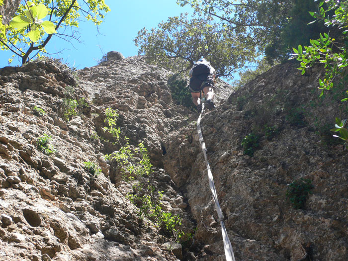 Último tramo menos vertical equipado con cintas planas 