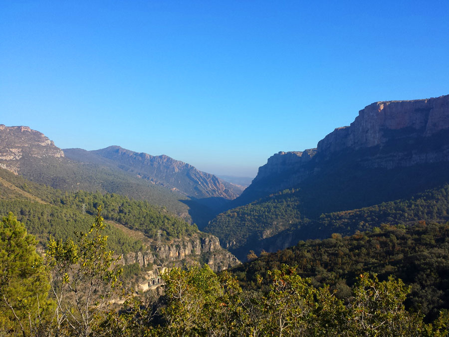 Paredes de la Sierra Carbonera y congosto del Segre 
