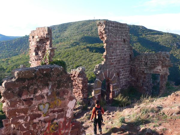 Otra vista de la parte noble del castillo 