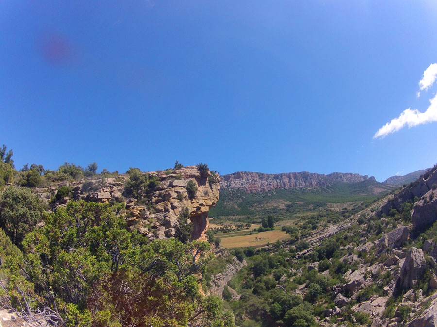 Vista del techo de la Feliz Navidad desde el final de la Urquiza Olmo 
