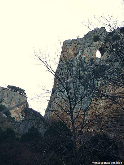 Ventana de roca 