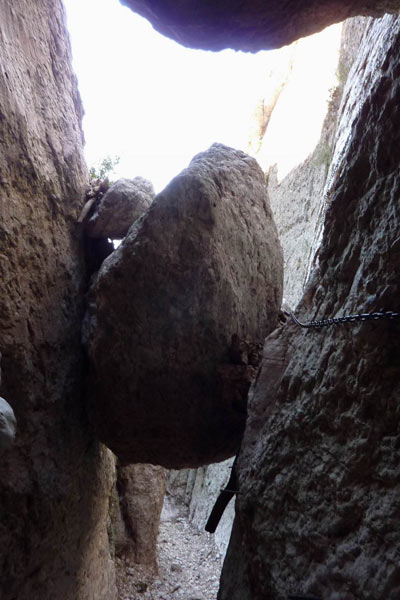 Por el interior de los bloques - Joc de lOca (© Miguel Valle) 