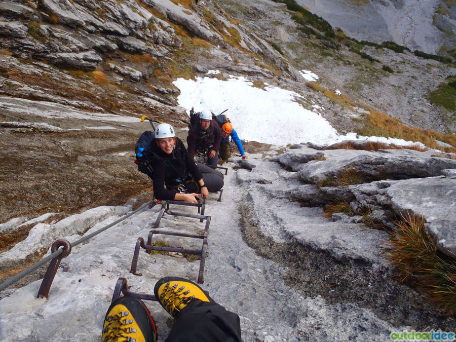 Inicio del primer tramo de vía ferrata 