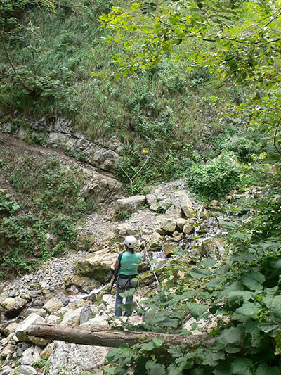 Cruzando un riachuelo 