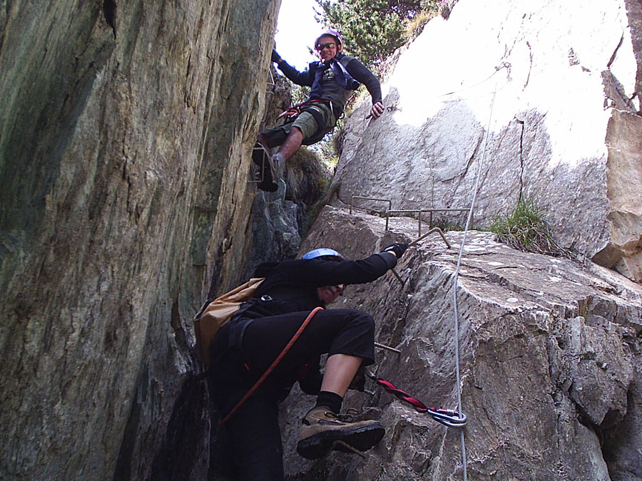 Último paso vertical de salida de la canal 