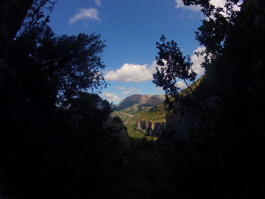 Vista atrás al barranco 
