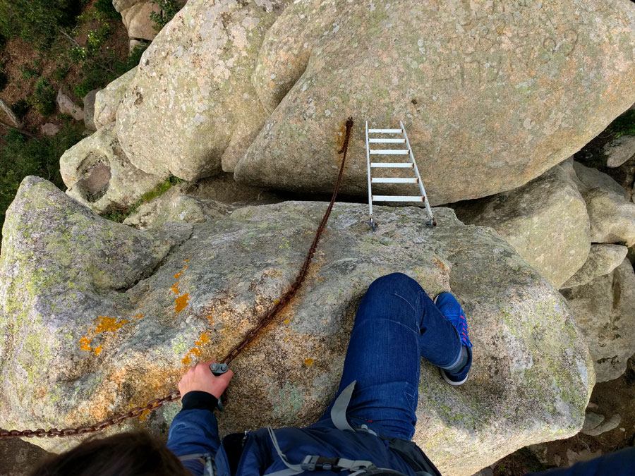 Destrepando -paso delicado- 