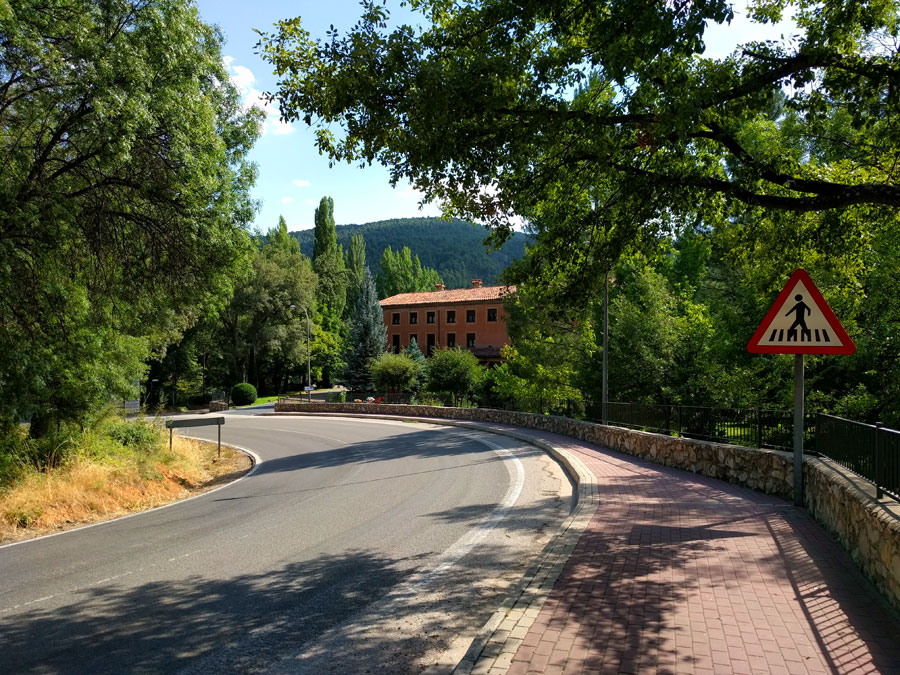 De nuevo en la carretera CM-210 