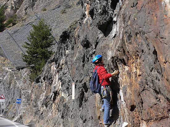 La ferrata de Racons se inicia a pie de carretera 