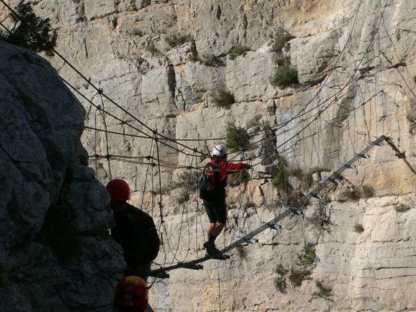 Cruzando el puente 