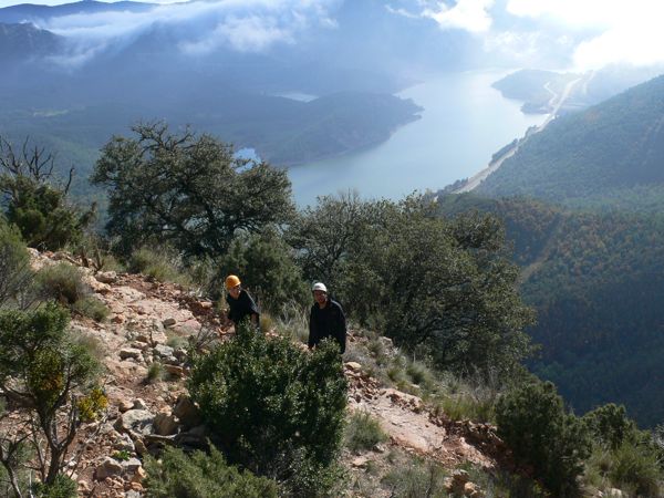 Vista atrás antes de empezar la pared más difícil la tercera 