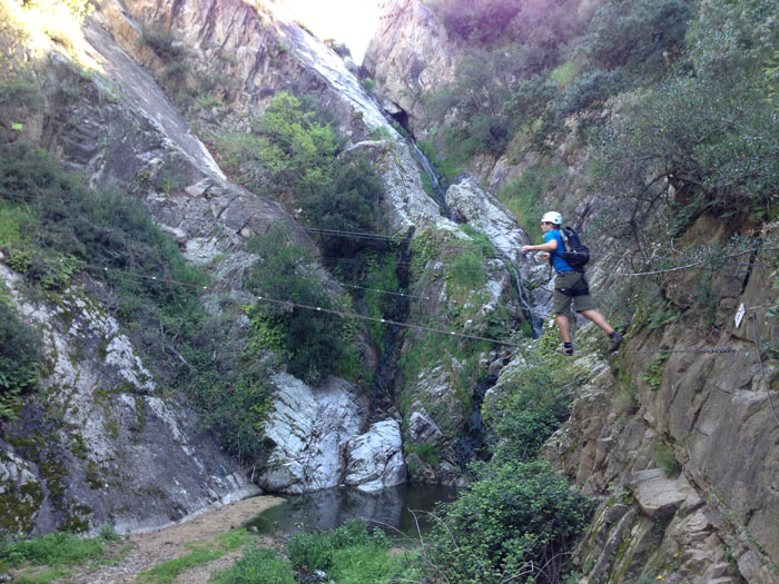 Puente tibetano en la parte final 