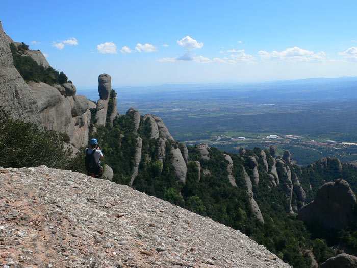 Al pie de la aguja Lluís Estasen 