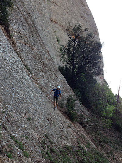 El mismo paso mirando hacia les Roques del Salt de la Nina 