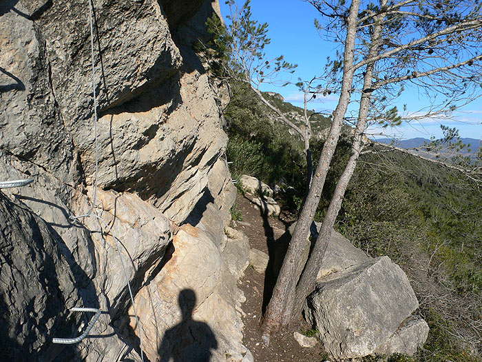 Segundo inicio de la vía ferrata- más vertical- 