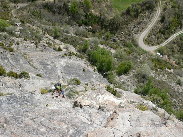 Travesía a la izquierda 