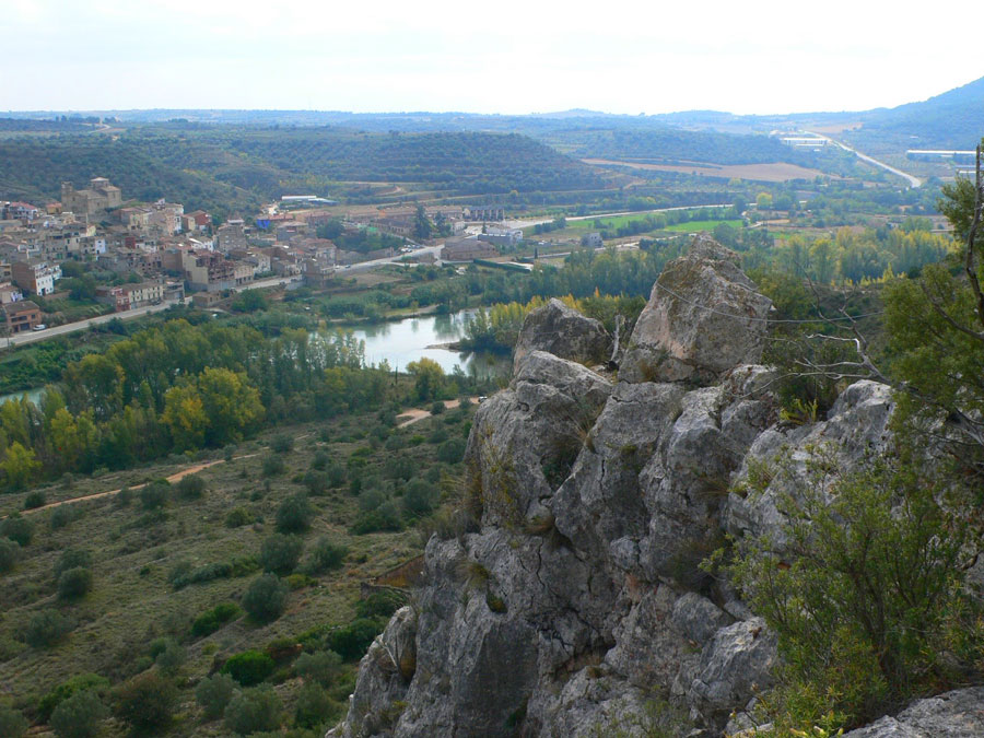 Vista atrás a la cresta y Camarasa al fondo 