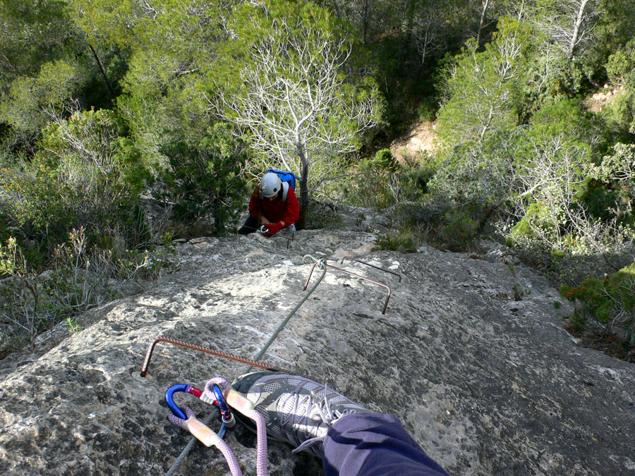La primera parte sigue vertical 