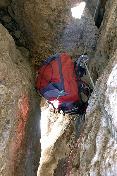 Pasando la mochila malamente 