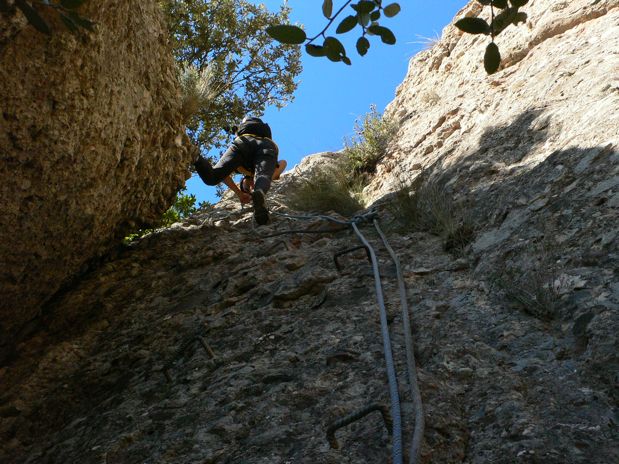 Superando el tramo más vertical del equipamiento 