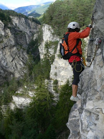 Via ferrata en general muy aérea 