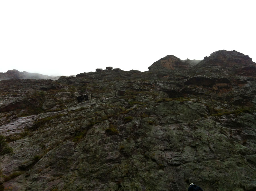 Primeros peldaños de la pared 