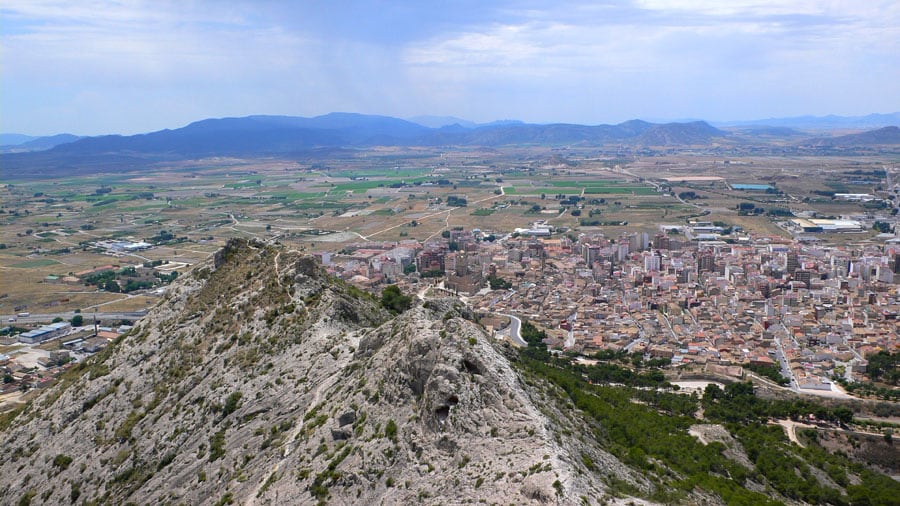 Vistas a Villena desde la cima de la ferrata 