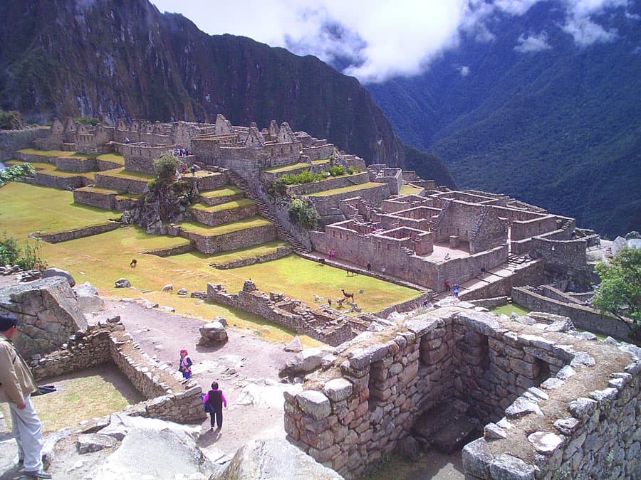 La subida al Wayna Picchu es al final una excusa para tener unas vistas diferentes al majestuoso Machu Picchu 