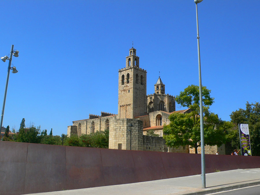 Monasterio románico de Sant Cugat 