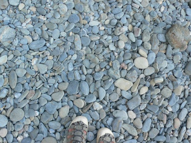 Guijarros en la playa 