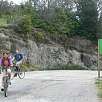 Superando el puerto de Sant Feliu de Pallerols - El Coll d`en Bas - / Ruta en Bici Vía Verde Olot | Girona 
