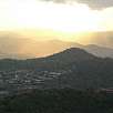 Puesta de sol en dirección Molins de Rei / Ruta a pie Barcelona por Collserola 