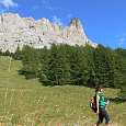 Vista de l Aiguillette du Lauzet sobresaliendo del macizo 