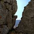 El mirador es una ventana natural al pueblo de Cubillas de Arbas 